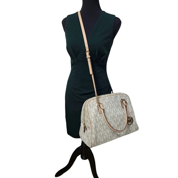 Michael Kors Satchel Handbag Cream Color Crossbody strap included - Picture 2 of 16